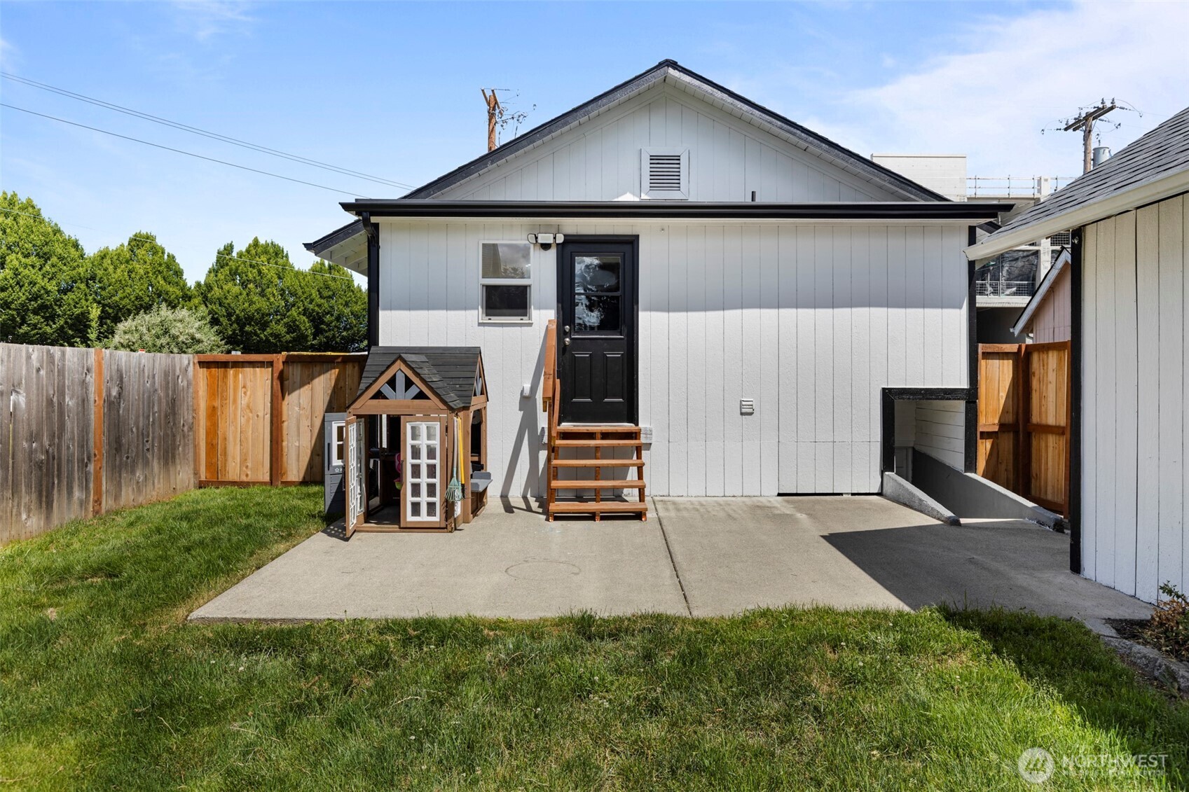 706 Harrison Street Sumner, WA 98390 - Photo 17 of 19