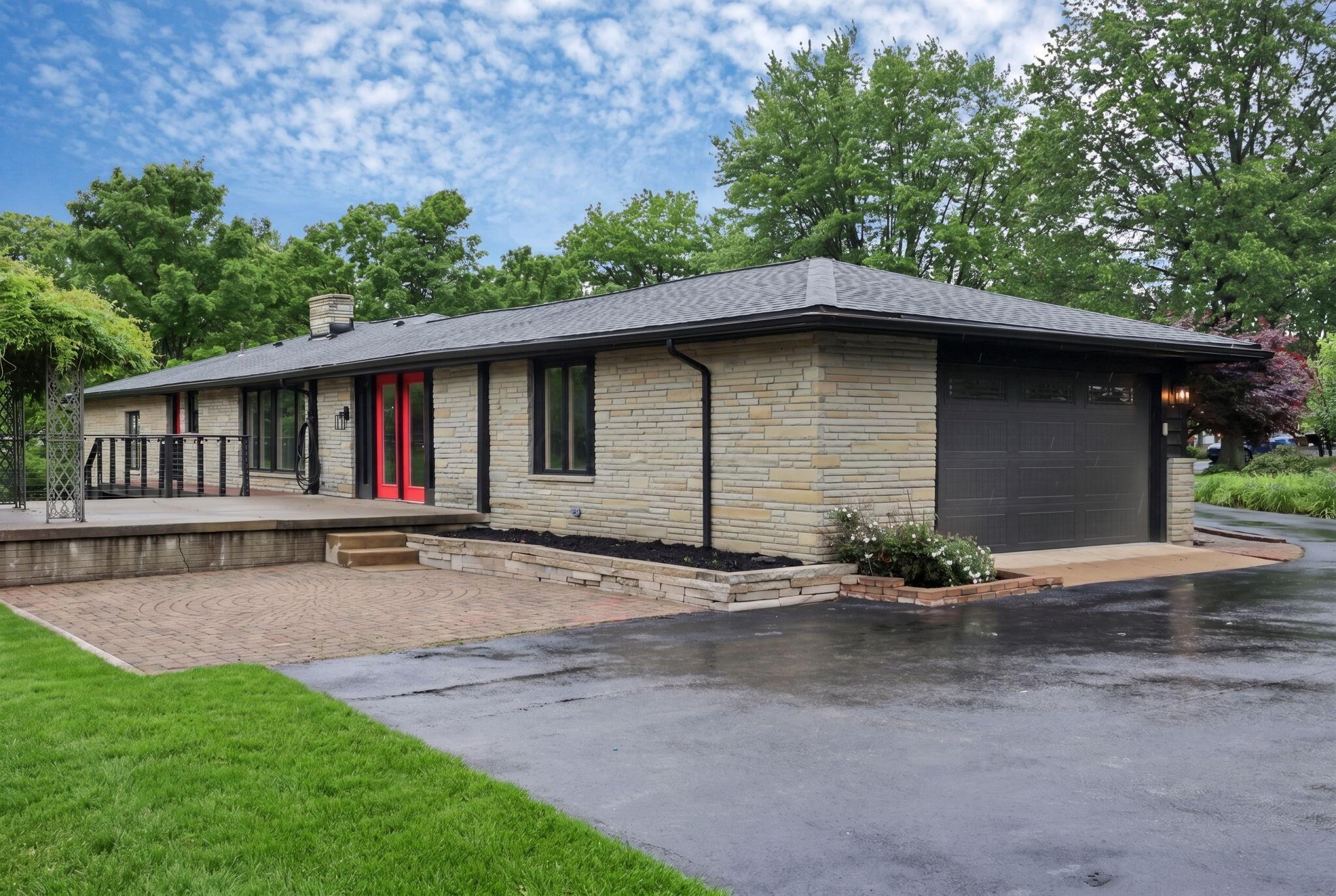 225 Edwards Road Johnstown, OH 43031 - Photo 52 of 69 58-web-or-mls-011A8752-enhanced
