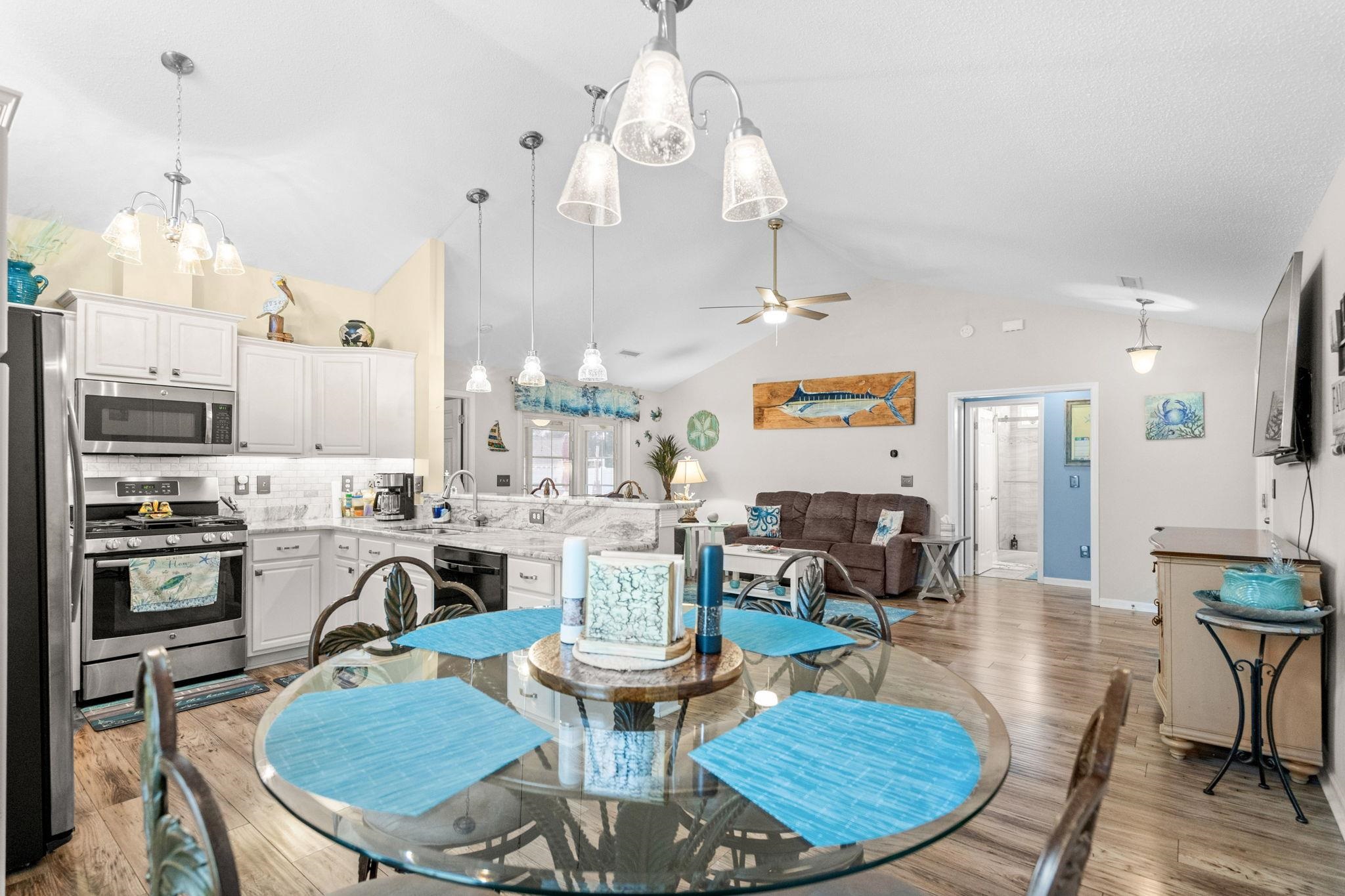 606 Leprechaun Lane Murrells Inlet, SC 29576 - Photo 9 of 41