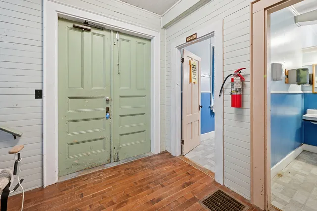 $199,900 | 1192 Ohio Street, Bangor, ME 04401