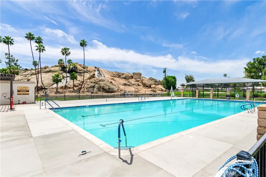 5001 Florida, Unit 724 Hemet, CA 92545 - Photo 18 of 25