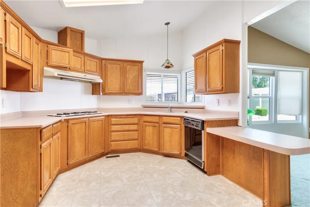 5001 Florida, Unit 724 Hemet, CA 92545 - Photo 6 of 25