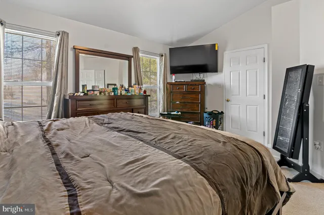 $390,000 | 7106 Firebrush Court, Clinton, MD 20735