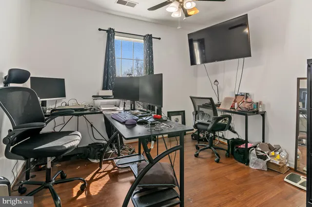 $390,000 | 7106 Firebrush Court, Clinton, MD 20735