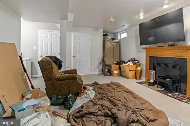 $390,000 | 7106 Firebrush Court, Clinton, MD 20735