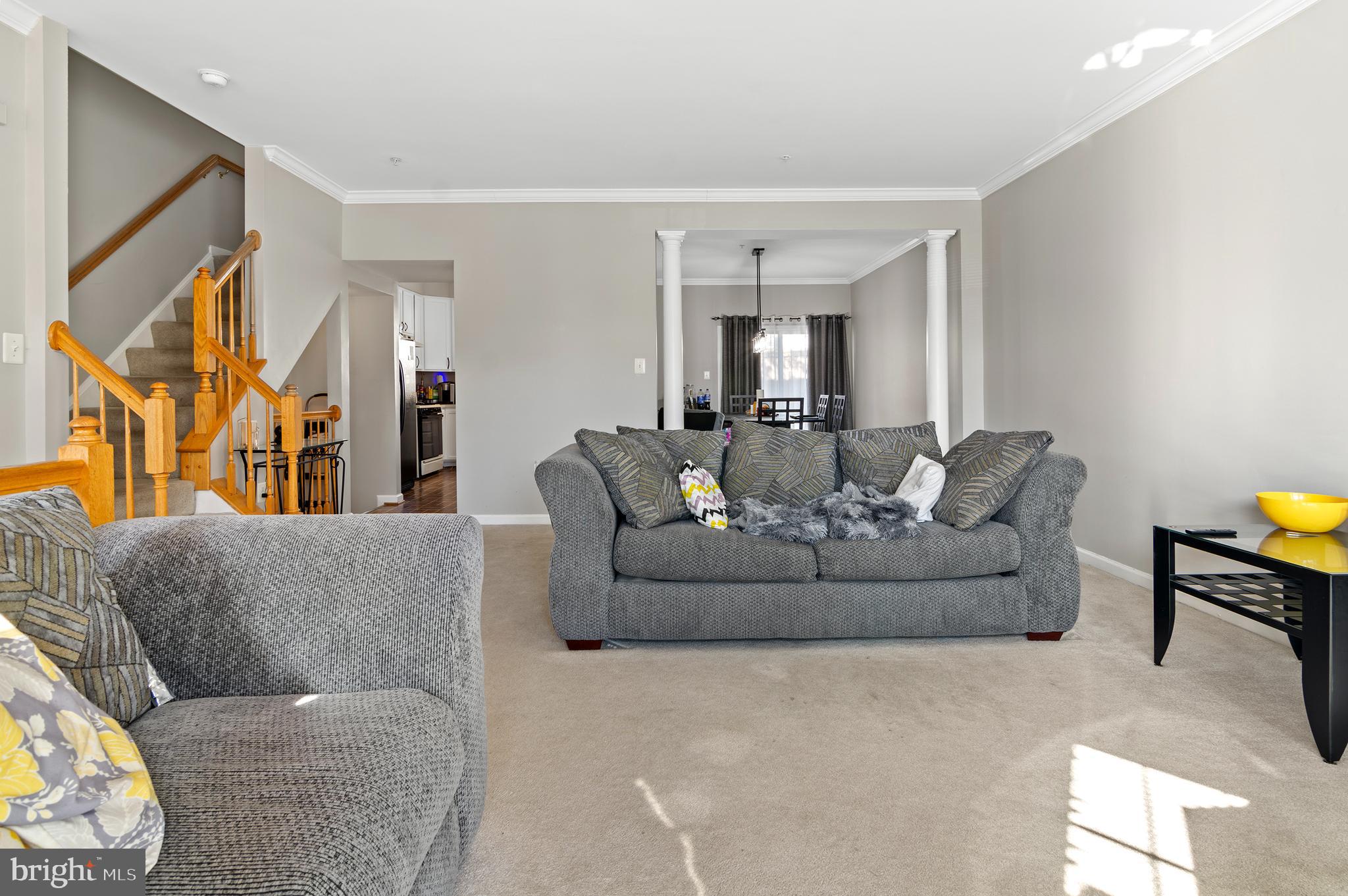 7106 Firebrush Court Clinton, MD 20735 - Photo 4 of 28 Family/Living Room