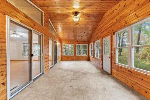 $235,000 | 2216 Gainsboro Avenue, Lake Summerset, IL 61019