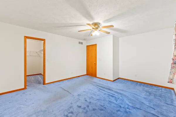 $235,000 | 2216 Gainsboro Avenue, Lake Summerset, IL 61019