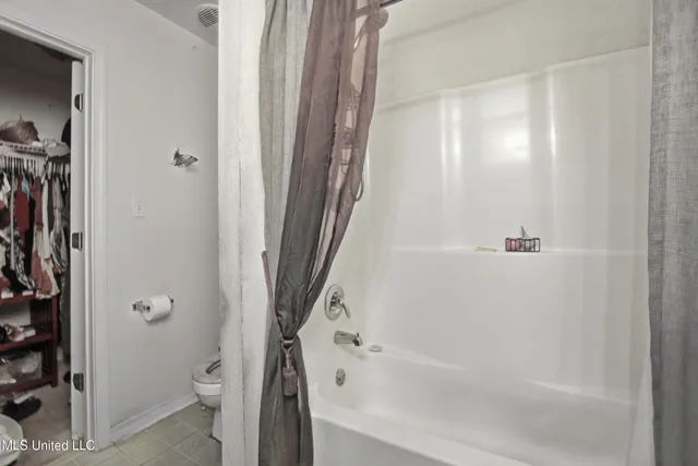 $780,000 | 3321 53rd Avenue, Gulfport, MS 39501