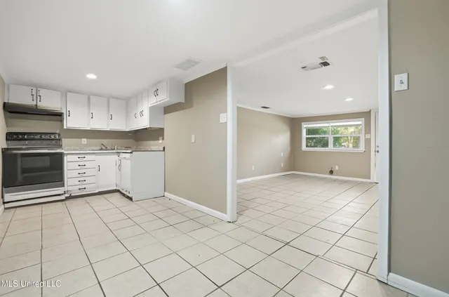 $780,000 | 3321 53rd Avenue, Gulfport, MS 39501