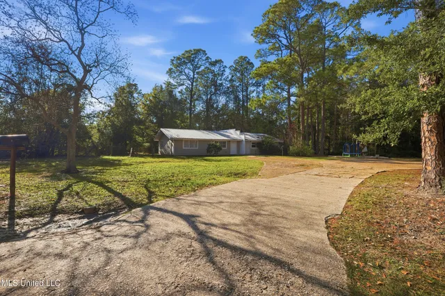 $780,000 | 3321 53rd Avenue, Gulfport, MS 39501