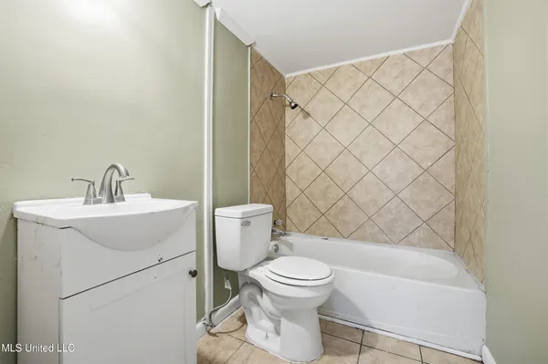 $749,000 | 3321 53rd Avenue, Gulfport, MS 39501