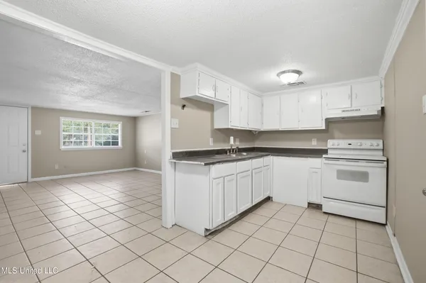 $749,000 | 3321 53rd Avenue, Gulfport, MS 39501