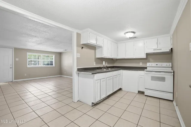 $780,000 | 3321 53rd Avenue, Gulfport, MS 39501