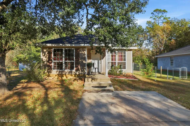 $780,000 | 3321 53rd Avenue, Gulfport, MS 39501