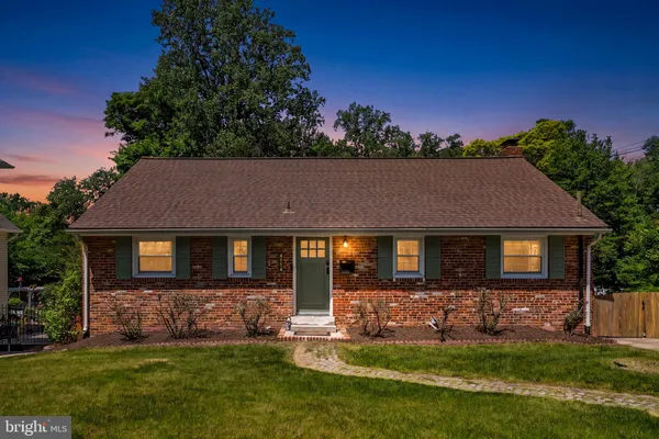 $799,999 | 4114 Orchard Drive, Fairfax, VA 22032