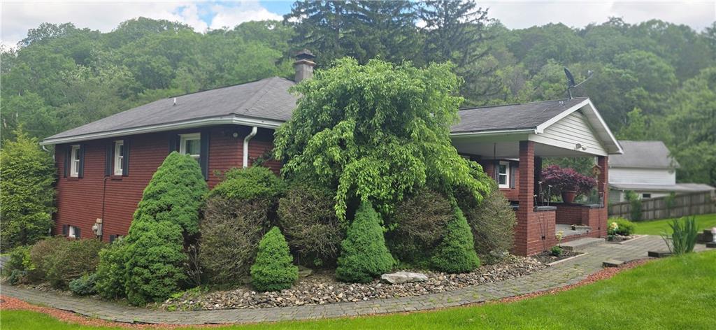 305 Naylor Road Johnstown, PA 15906 - Photo 2 of 28 Gallery Image 2