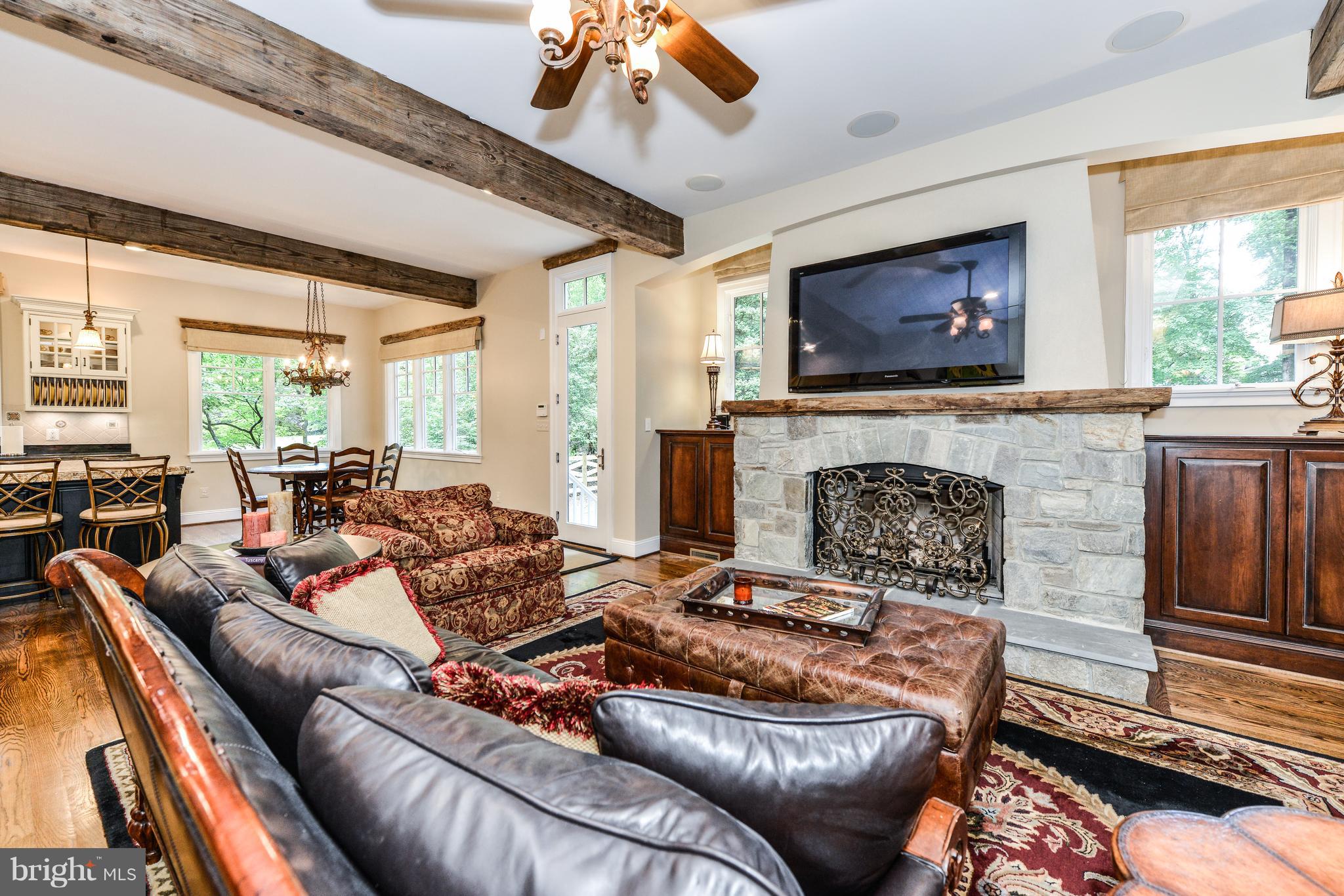 306 Ayito Road Southeast Vienna, VA 22180 - Photo 27 of 82 and let's chat!