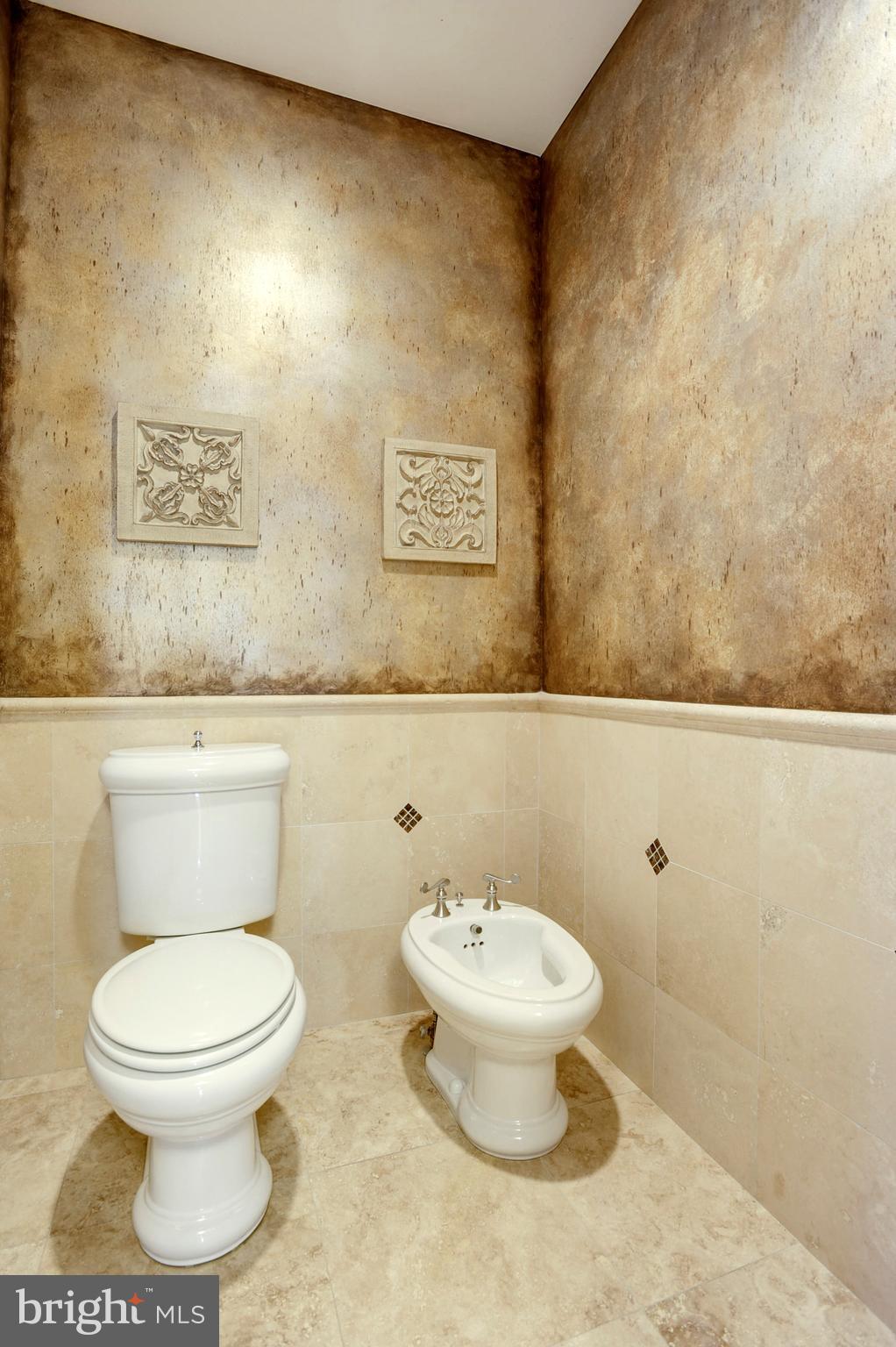 306 Ayito Road Southeast Vienna, VA 22180 - Photo 46 of 82 Private spaces