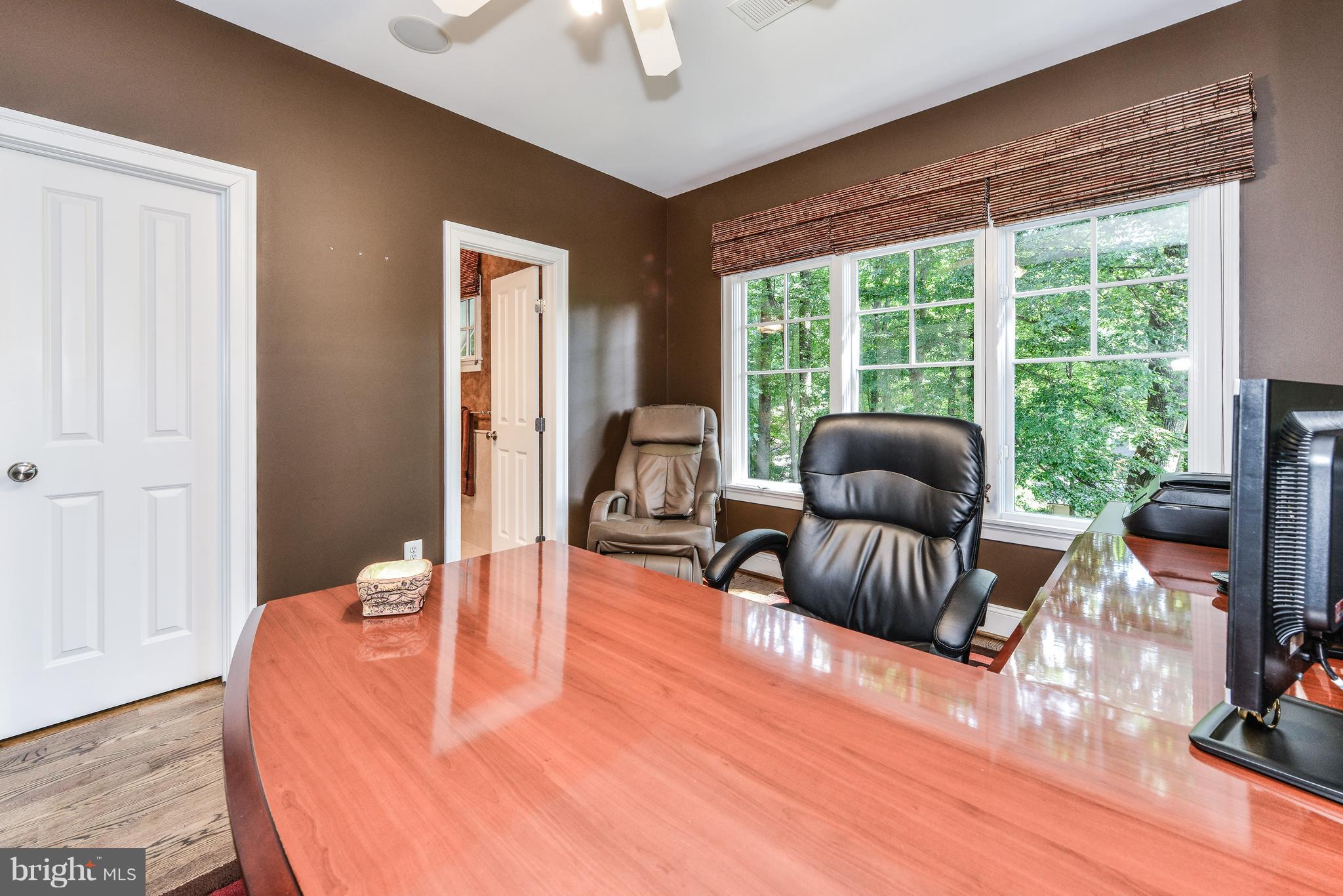 306 Ayito Road Southeast Vienna, VA 22180 - Photo 56 of 82 Bedroom #4 with walk-in closet