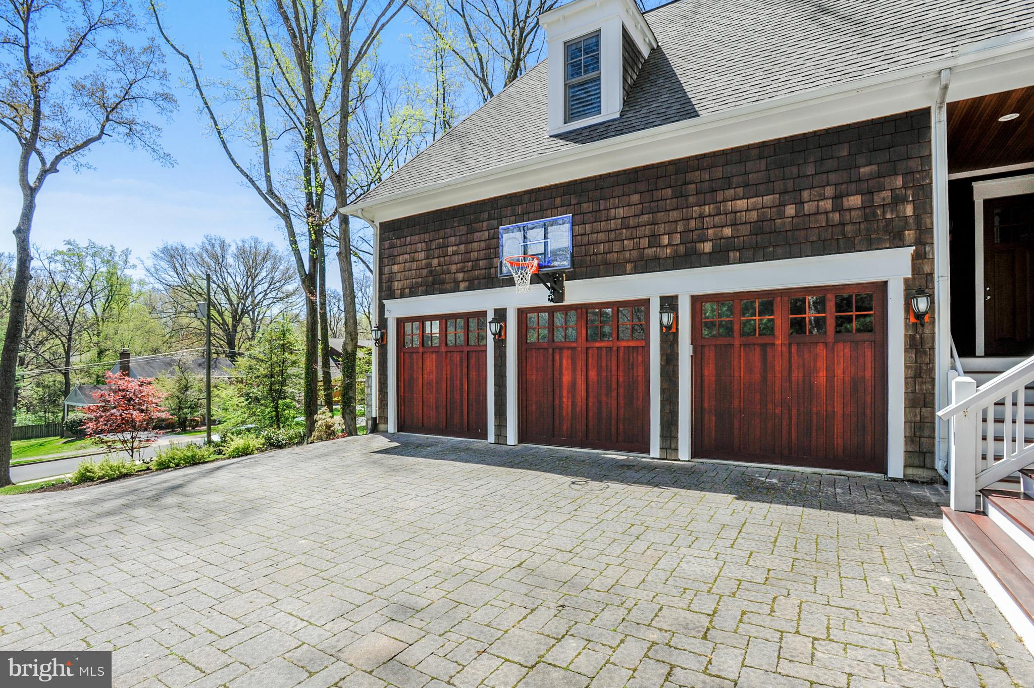306 Ayito Road Southeast Vienna, VA 22180 - Photo 66 of 82 Room for hoops