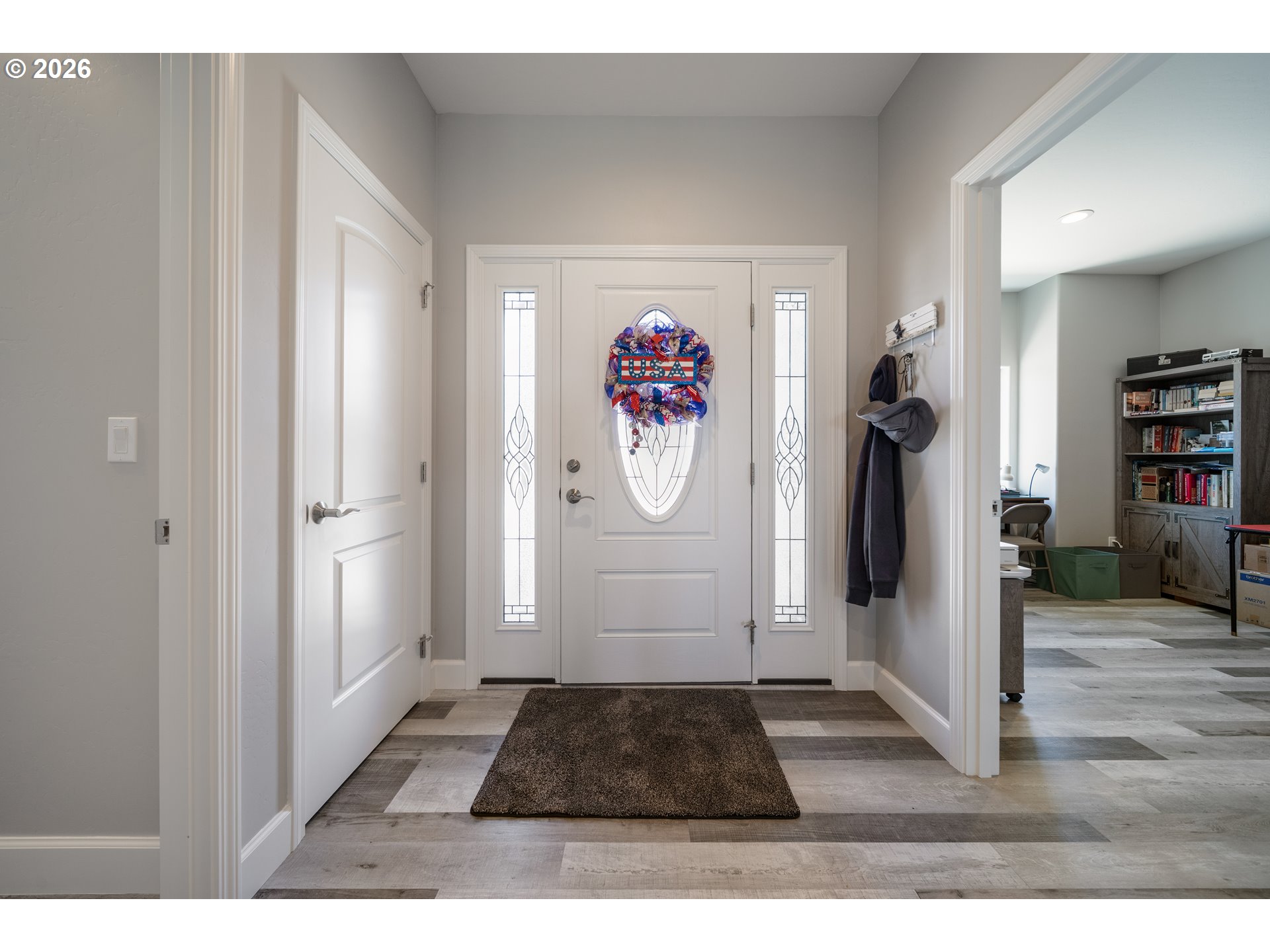 30516 Old Coast Road Gold Beach, OR 97444 - Photo 39 of 41 Entrance/Foyer