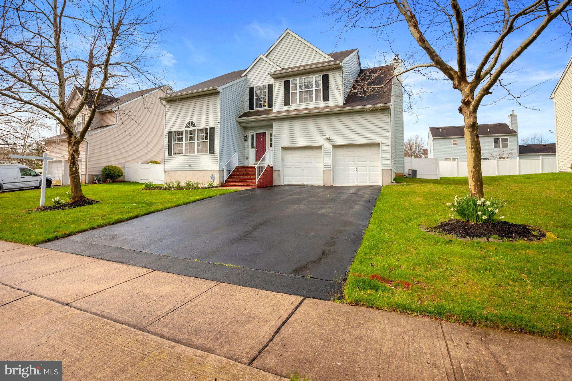3 Springmeadow Drive Ewing, NJ 08638 - Photo 2 of 33