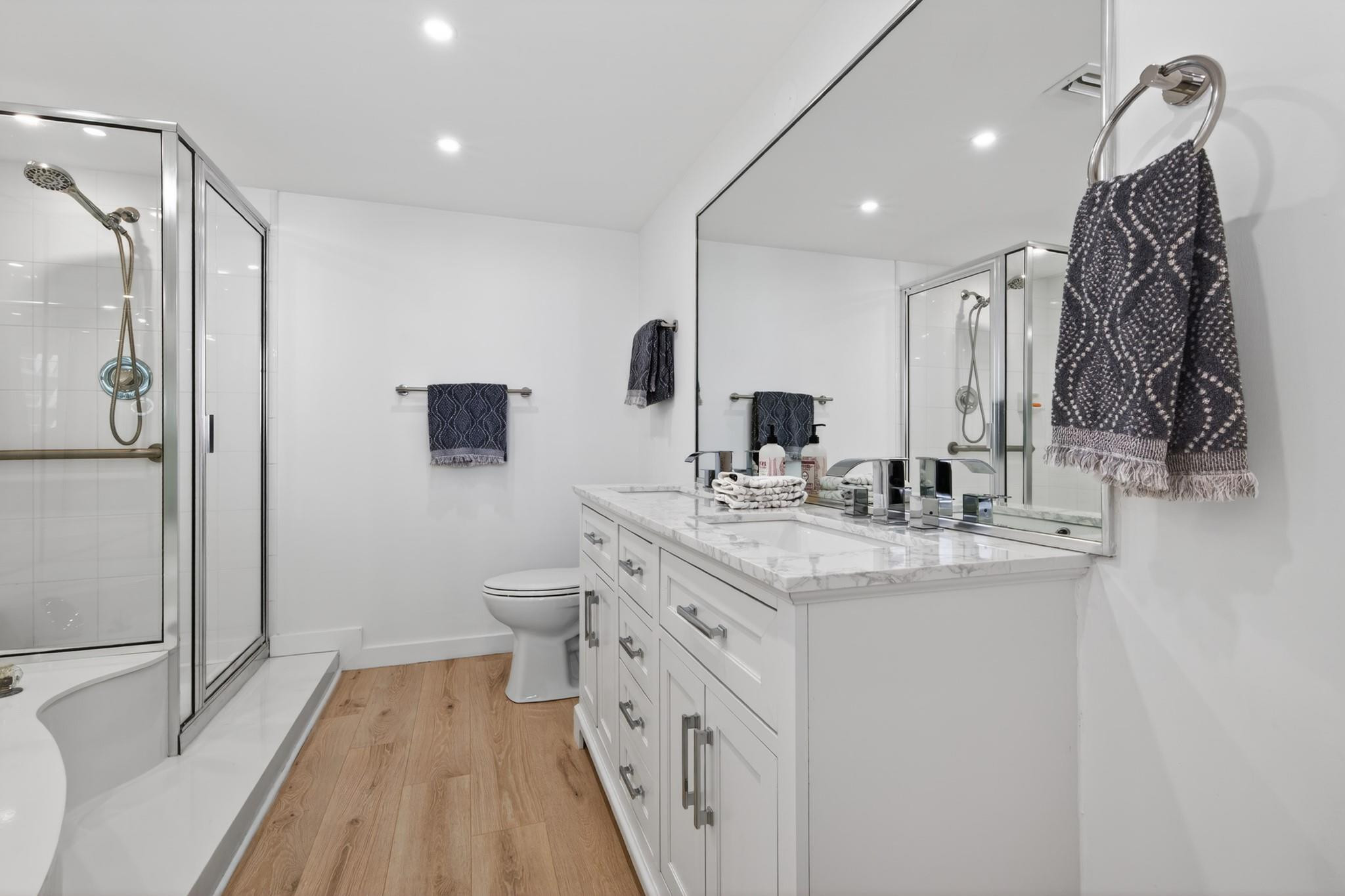 4200 North Ocean Drive, Unit 11106 Riviera Beach, FL 33404 - Photo 15 of 28 Photo 15