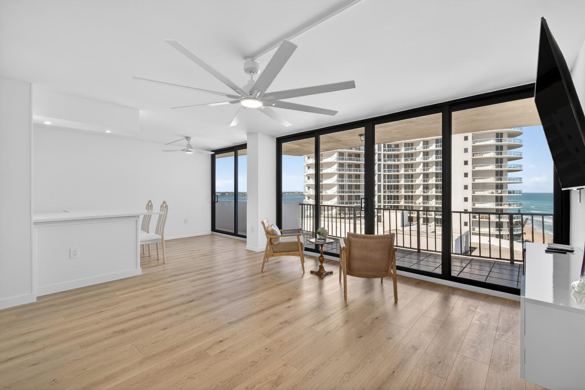 4200 North Ocean Drive, Unit 11106 Riviera Beach, FL 33404 - Photo 4 of 28 Photo 4