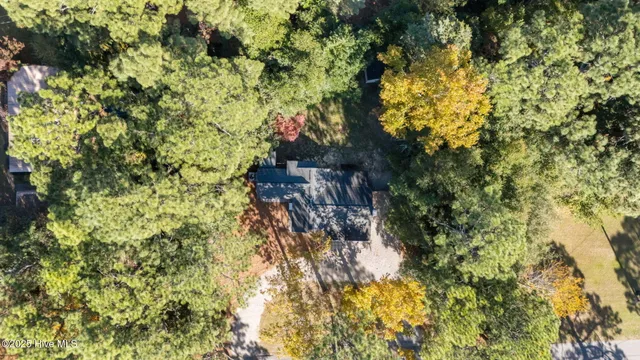 $1,750 | 255 West Delaware Avenue, Southern Pines, NC 28387