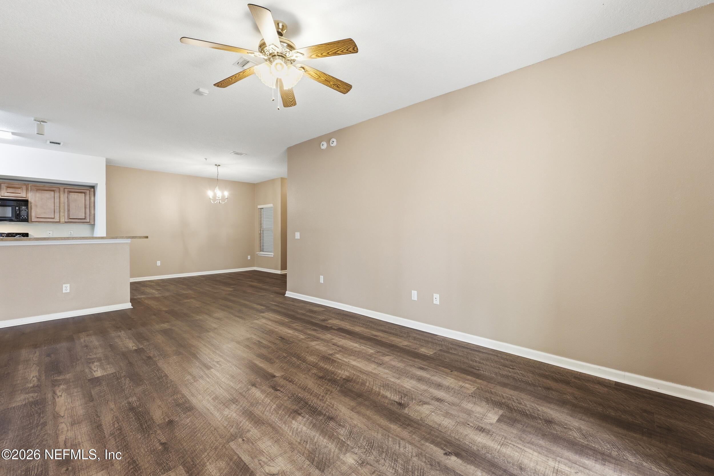 3680 Kirkpatrick Circle, Unit 4 Jacksonville, FL 32210 - Photo 7 of 34 the real estateographers_008