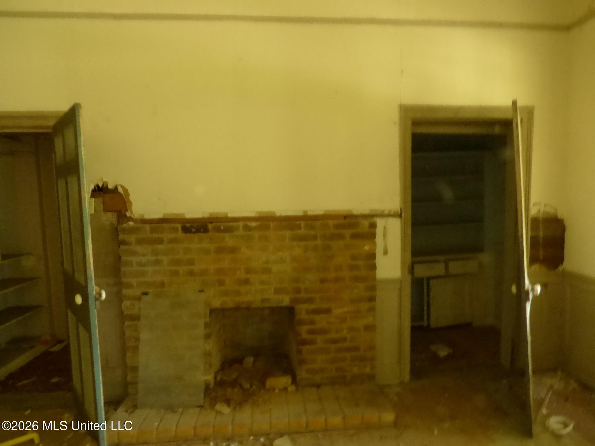 261 Holmes Street Liberty, MS 39645 - Photo 7 of 13 P1350449