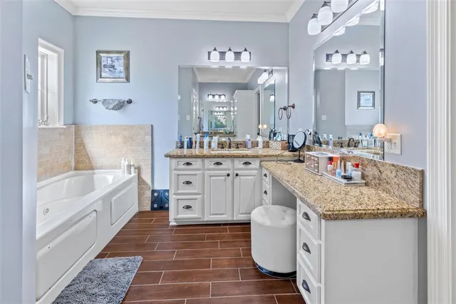 $520,000 | 1723 North Woodland Forest Drive, Lake Charles, LA 70611