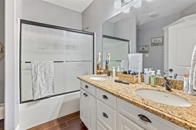 $520,000 | 1723 North Woodland Forest Drive, Lake Charles, LA 70611