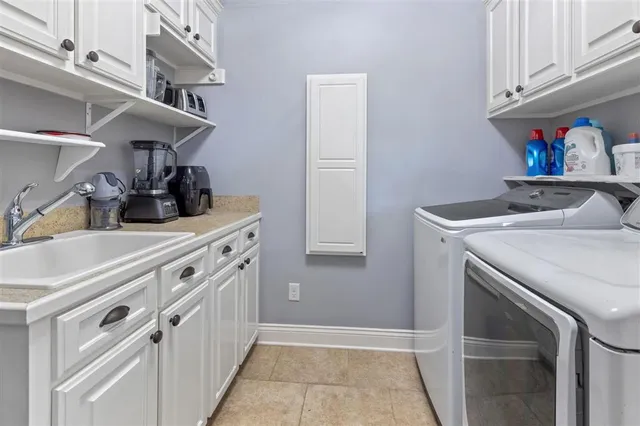 $520,000 | 1723 North Woodland Forest Drive, Lake Charles, LA 70611