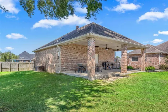 $520,000 | 1723 North Woodland Forest Drive, Lake Charles, LA 70611