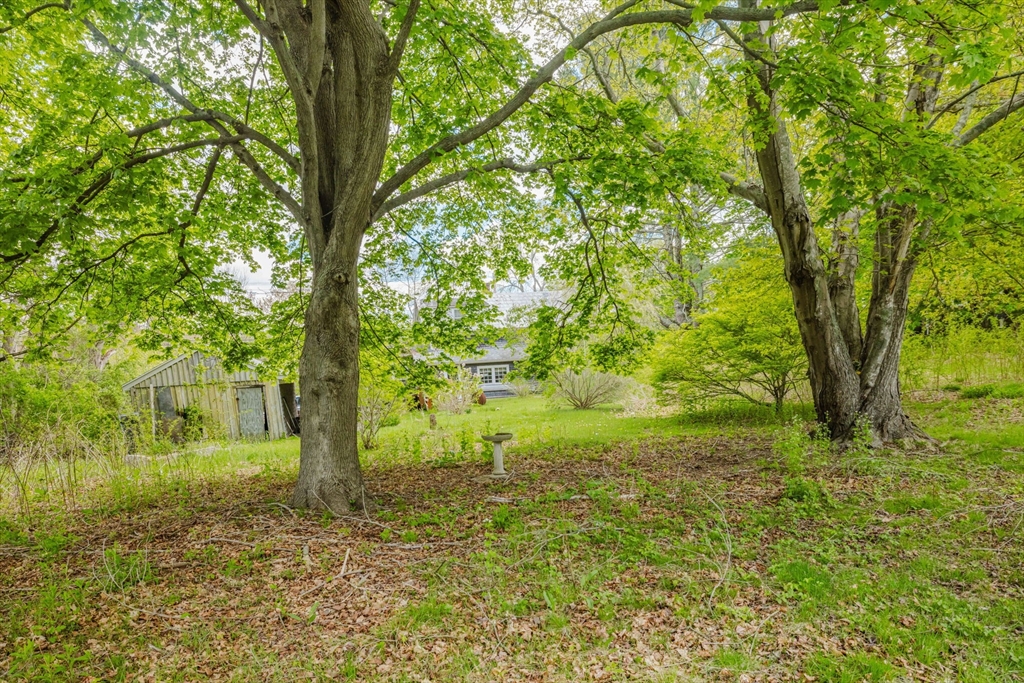 807 Gifford Road Westport, MA 02790 - Photo 13 of 42 Gallery Image 13