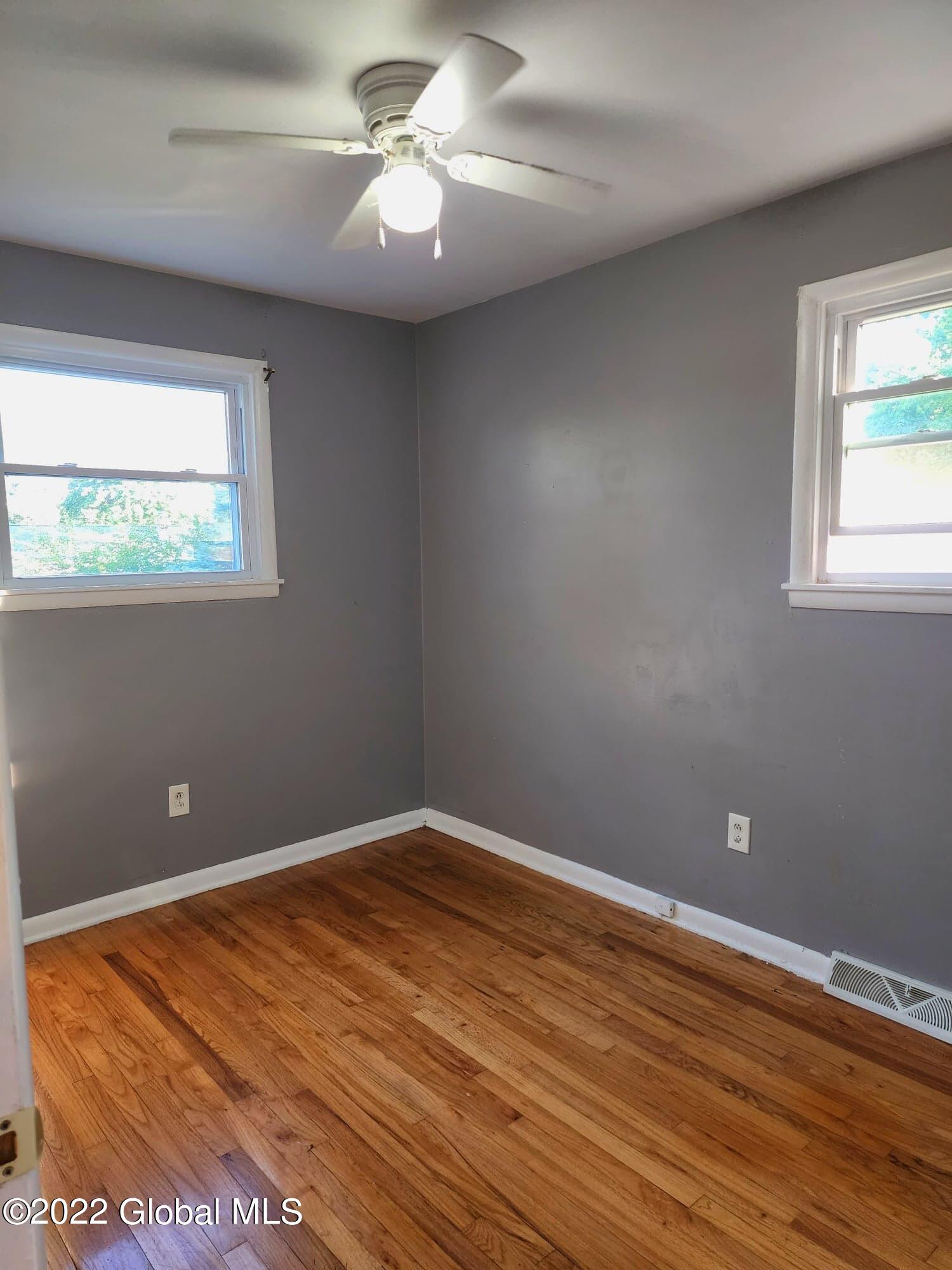 11 Lansing Road North Colonie, NY 12304 - Photo 12 of 24 298529408_3223532407918396_6577767559985