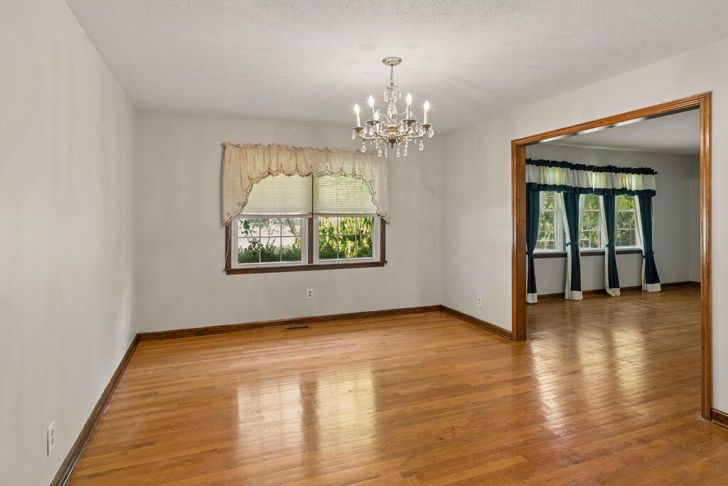 2395 Beulah Road Madisonville, KY 42431 - Photo 27 of 31 Gallery Image 27