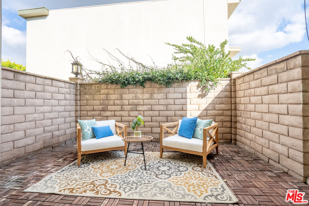 13214 Fiji Way, Unit T Marina del Rey, CA 90292 - Photo 6 of 31