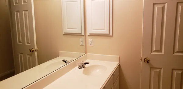 $2,100 | 9923 Yearling Place, Conroe, TX 77385