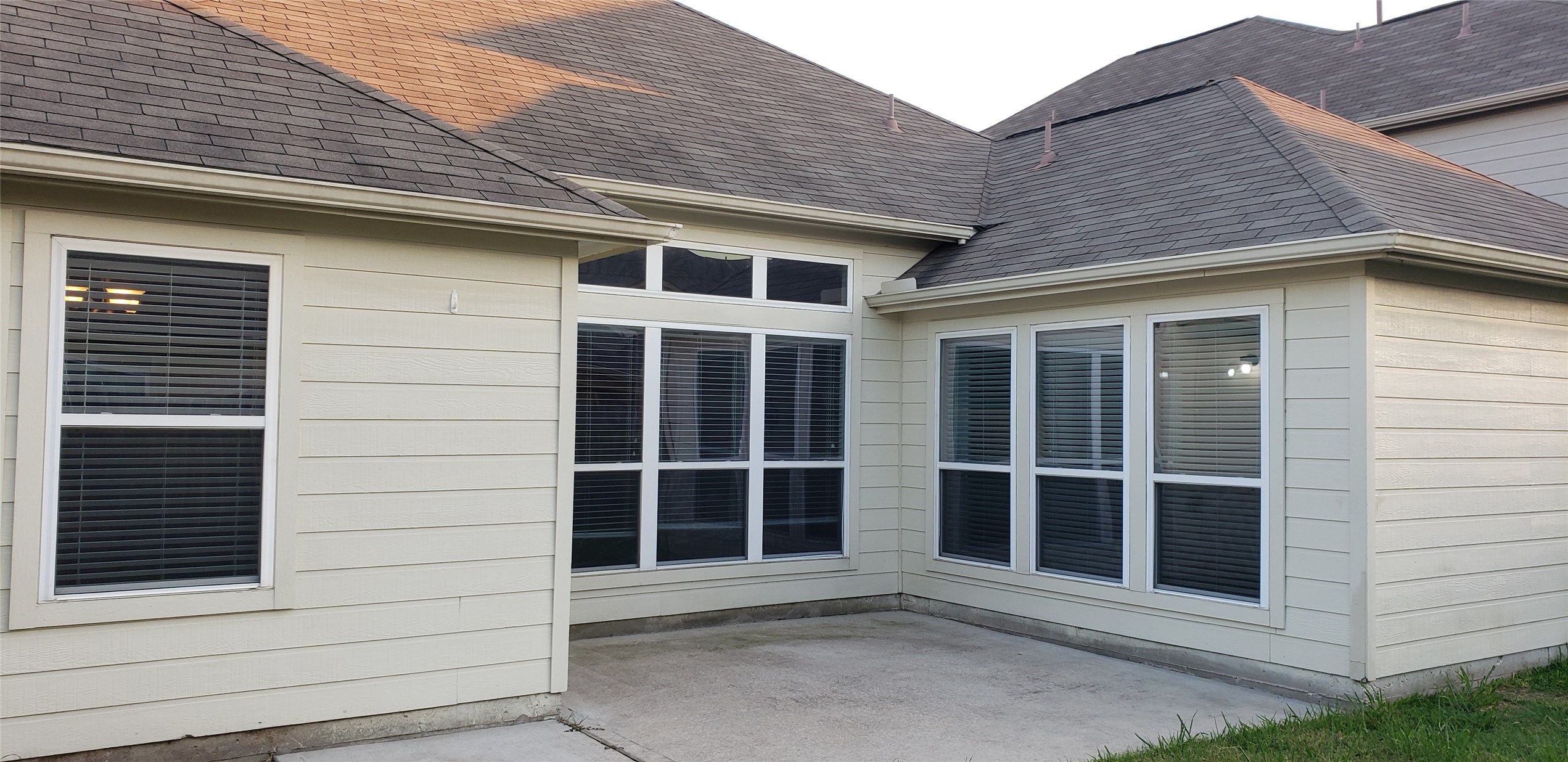 9923 Yearling Place Conroe, TX 77385 - Photo 36 of 36 a front view of a house with a large window