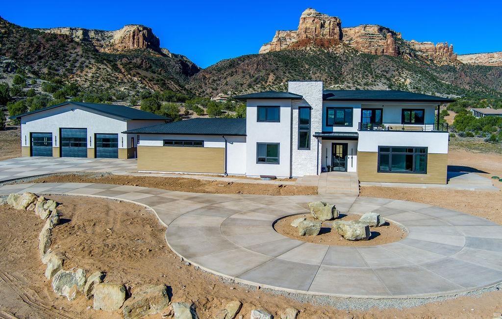 2216 Rimrock Road Grand Junction, CO 81507 - Photo 2 of 42