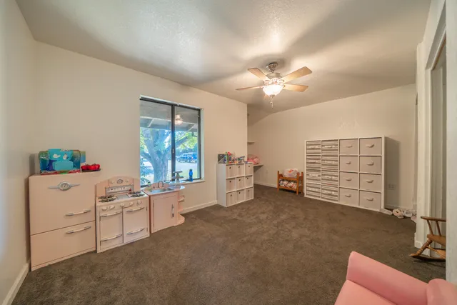 $629,500 | 8688 Camino Del Arroyo, Palo Cedro, CA 96073