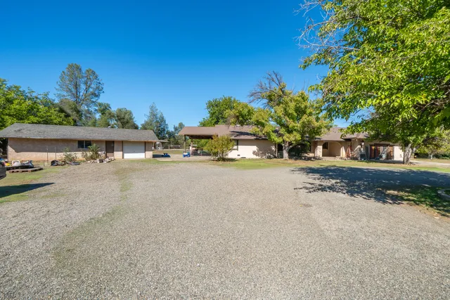 $629,500 | 8688 Camino Del Arroyo, Palo Cedro, CA 96073