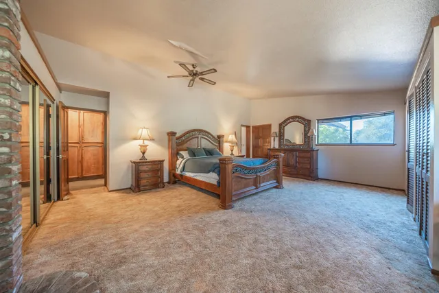 $629,500 | 8688 Camino Del Arroyo, Palo Cedro, CA 96073