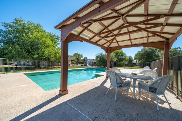 $629,500 | 8688 Camino Del Arroyo, Palo Cedro, CA 96073