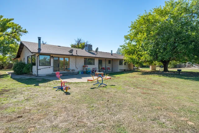 $629,500 | 8688 Camino Del Arroyo, Palo Cedro, CA 96073