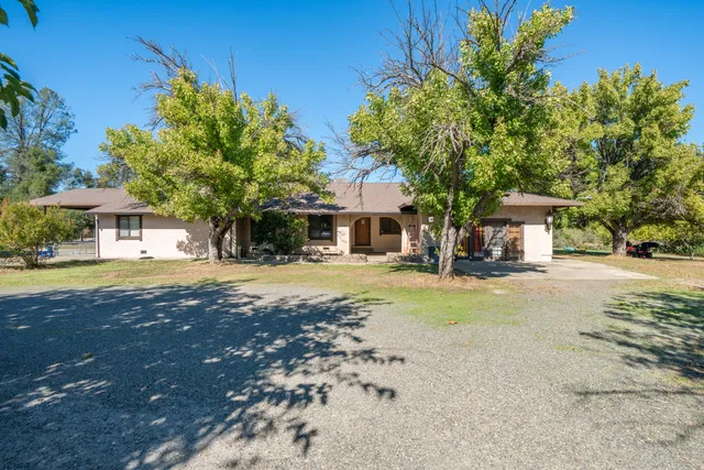 $629,500 | 8688 Camino Del Arroyo, Palo Cedro, CA 96073