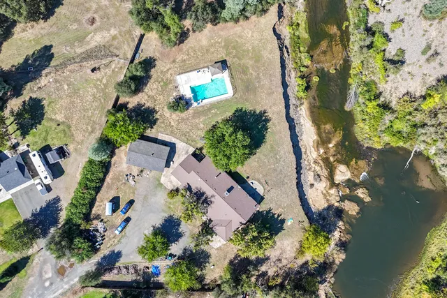 $629,500 | 8688 Camino Del Arroyo, Palo Cedro, CA 96073